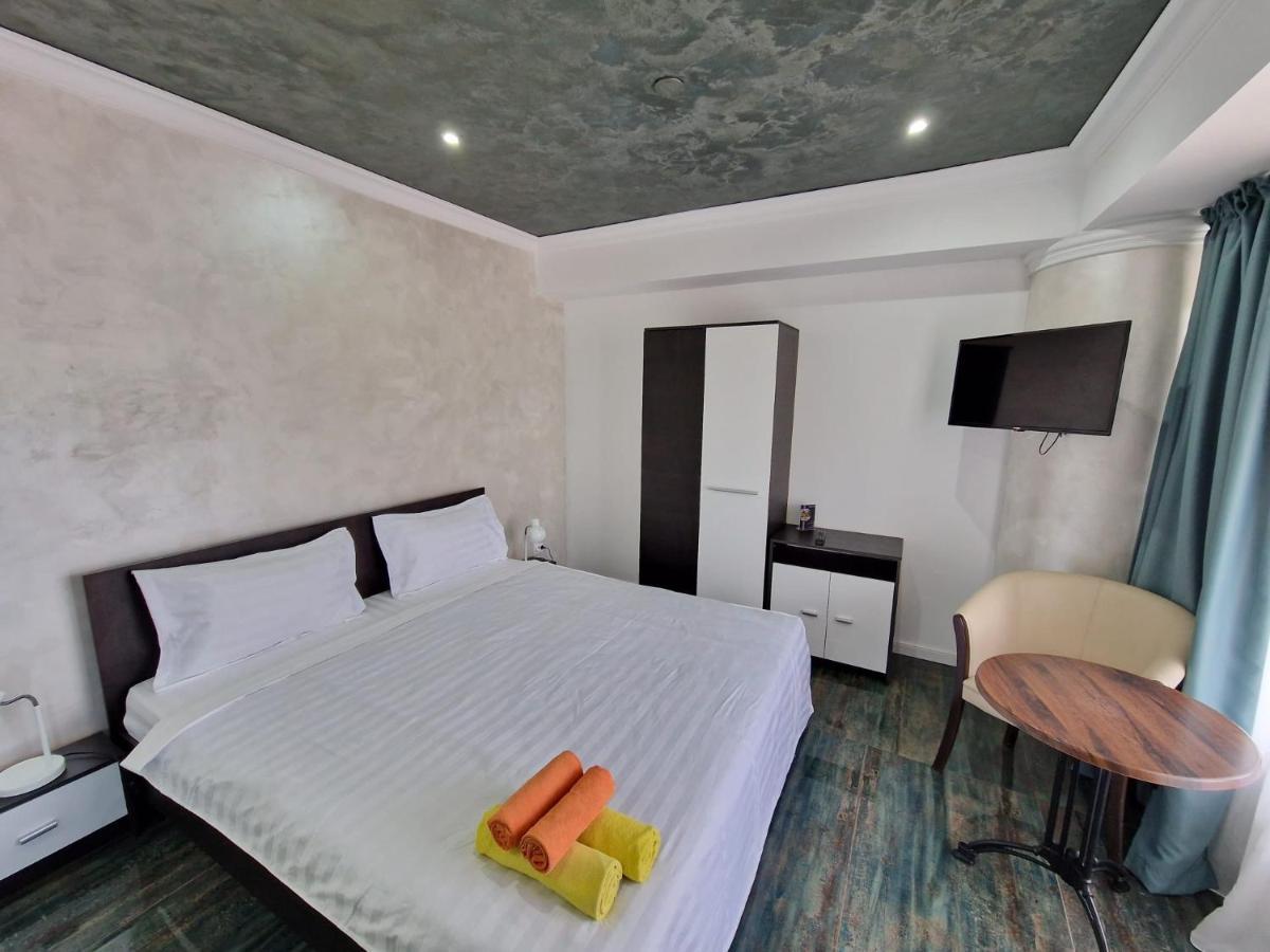Kpm Downtown Apartments บูคาเรสต์ ภายนอก รูปภาพ
